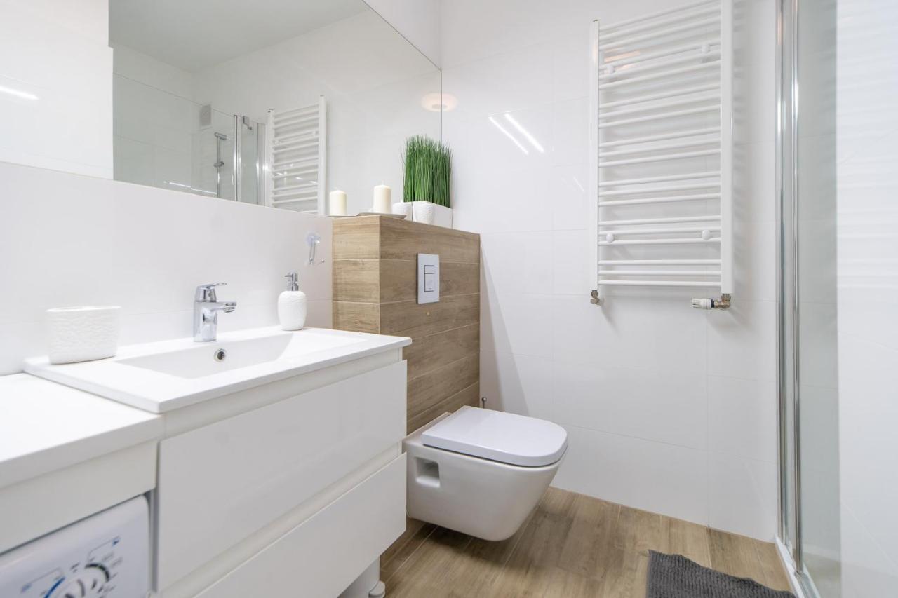 Waterline Apartamenty Kolobrzeg Ngoại thất bức ảnh