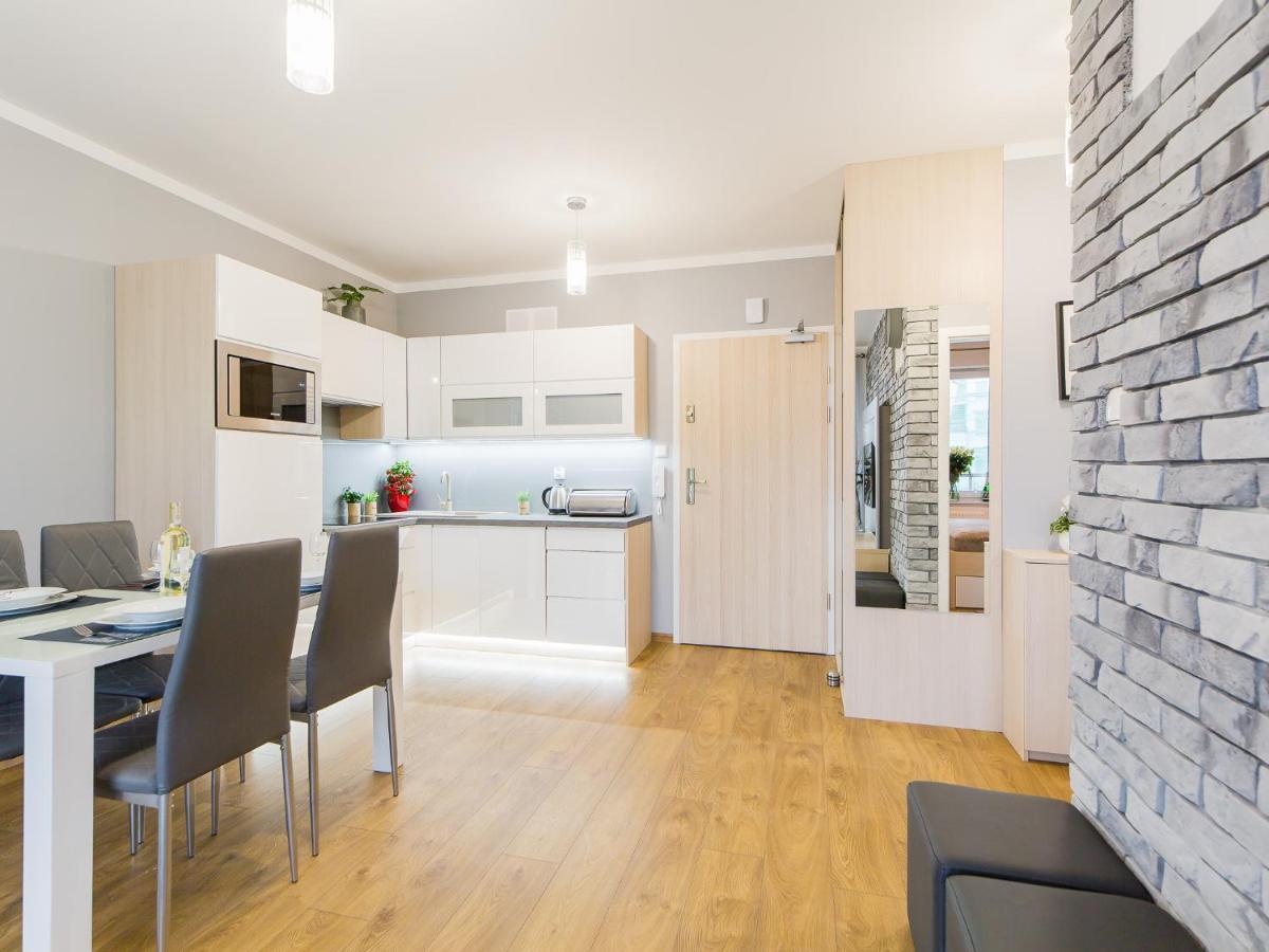 Waterline Apartamenty Kolobrzeg Ngoại thất bức ảnh