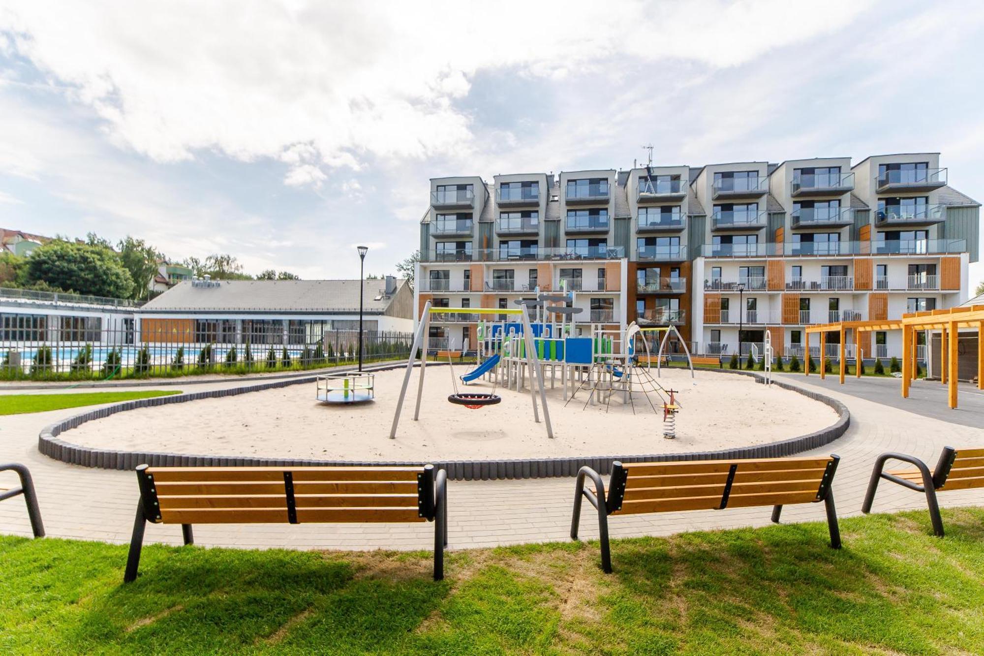 Waterline Apartamenty Kolobrzeg Ngoại thất bức ảnh